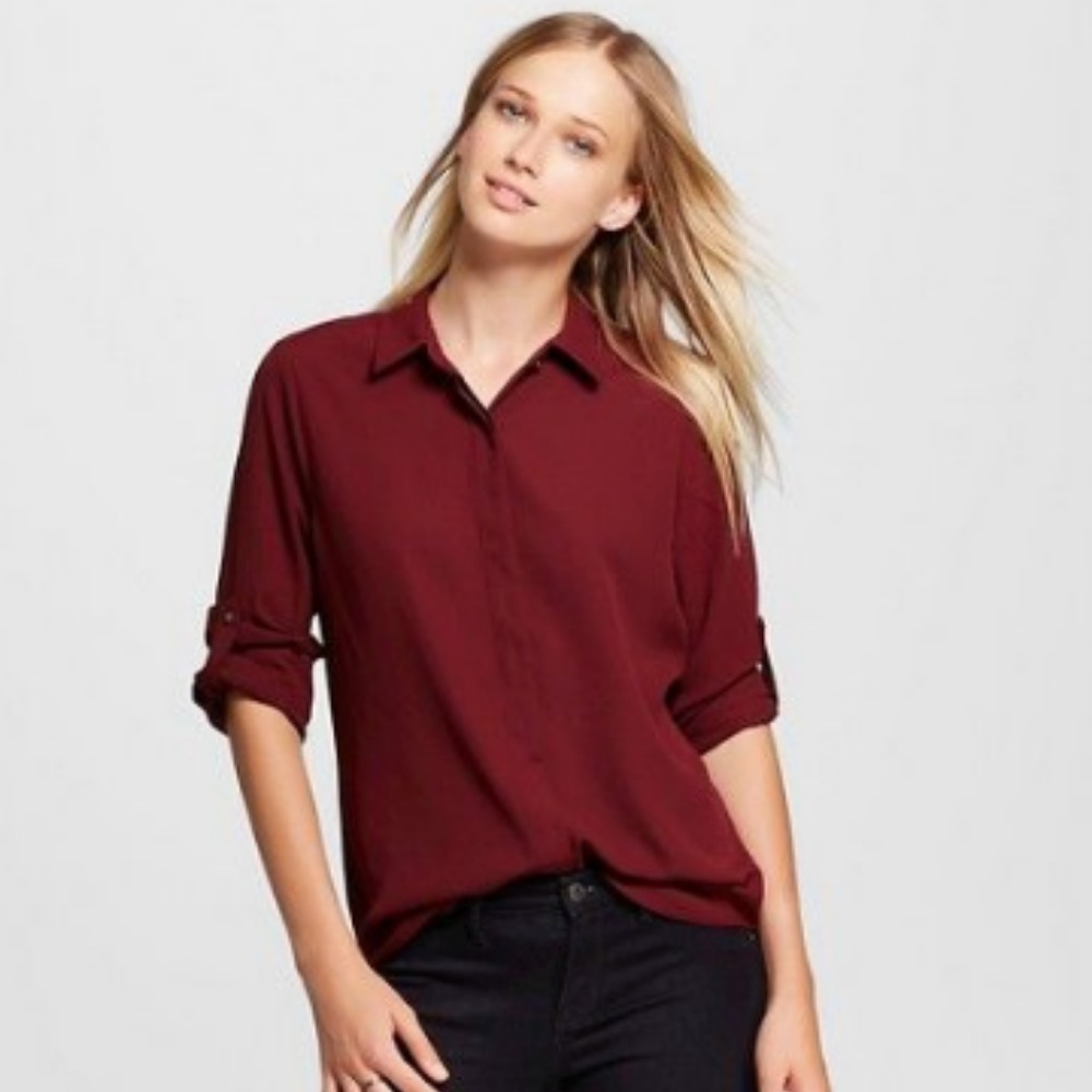 Long Sleeve Convertible Sleeve Blouse - Maroon